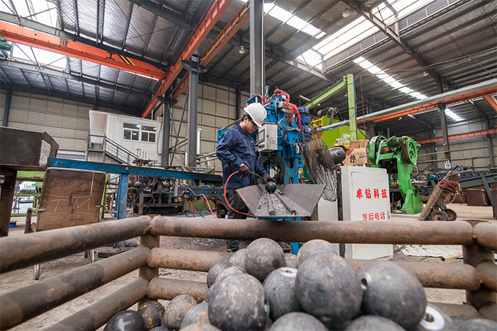 通州网架配件-螺栓球加工车间